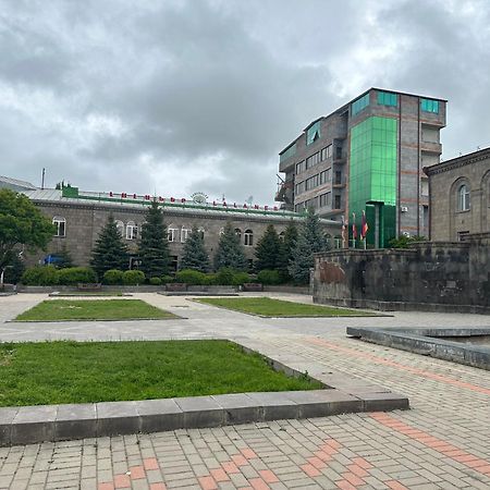 Lalaner Hotel Sisian 외부 사진